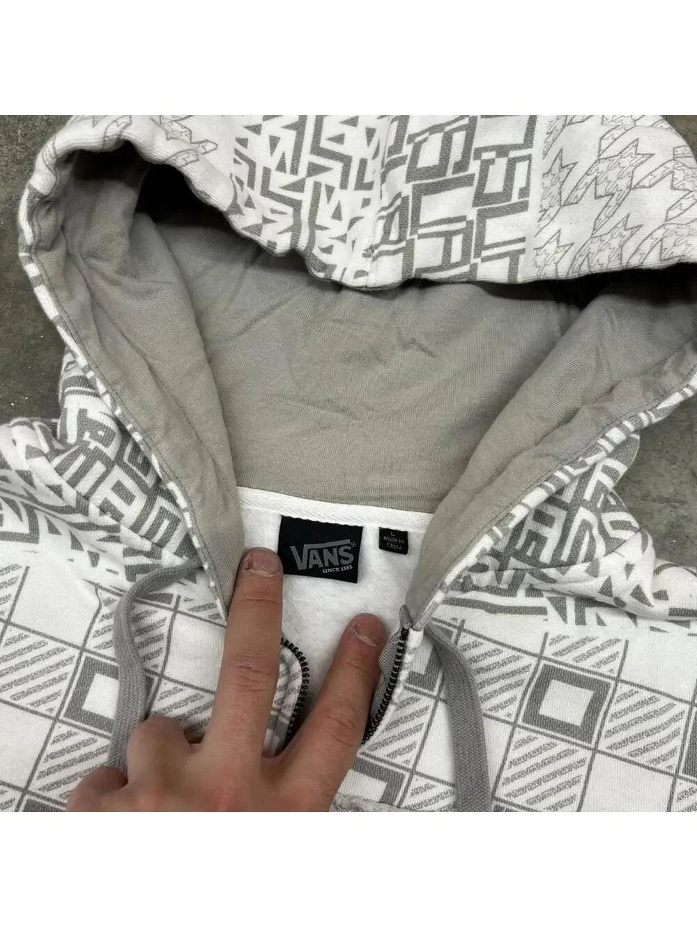 vintage vans white and grey all over print zip up hoodie size large